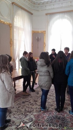 „A to Polska właśnie...” - kadzidlańska młodzież z wizytą w Muzeum Katyńskim [03.11.2015] - zdjęcie #20 - eOstroleka.pl
