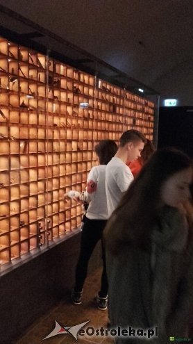 „A to Polska właśnie...” - kadzidlańska młodzież z wizytą w Muzeum Katyńskim [03.11.2015] - zdjęcie #6 - eOstroleka.pl