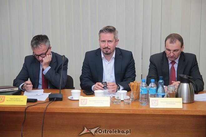Ostrołęccy radni poparli podwyżkę podatków lokalnych [04.11.2015] - zdjęcie #13 - eOstroleka.pl