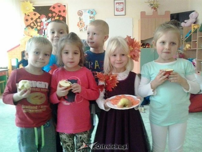 Konkurs plastyczny „W jesiennym ogrodzie” w Krainie Misiów [05.11.2015] - zdjęcie #26 - eOstroleka.pl