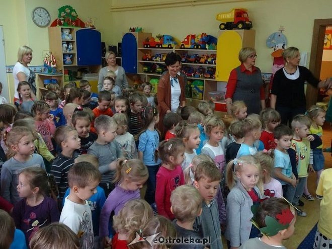 Konkurs plastyczny „W jesiennym ogrodzie” w Krainie Misiów [05.11.2015] - zdjęcie #12 - eOstroleka.pl