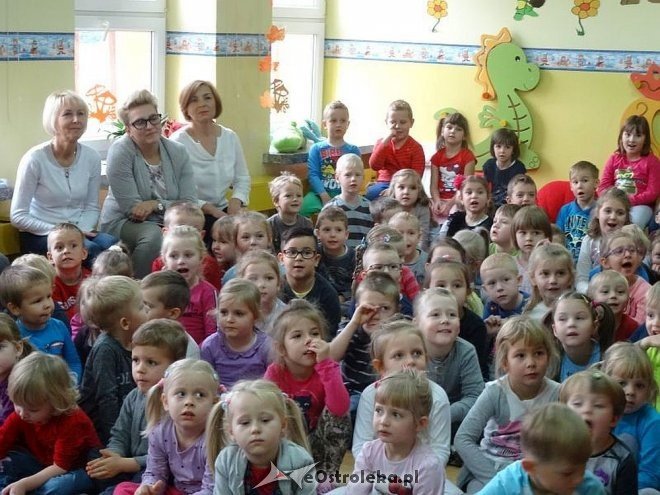 Konkurs plastyczny „W jesiennym ogrodzie” w Krainie Misiów [05.11.2015] - zdjęcie #10 - eOstroleka.pl