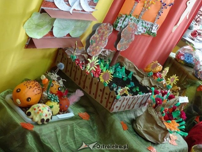 Konkurs plastyczny „W jesiennym ogrodzie” w Krainie Misiów [05.11.2015] - zdjęcie #8 - eOstroleka.pl