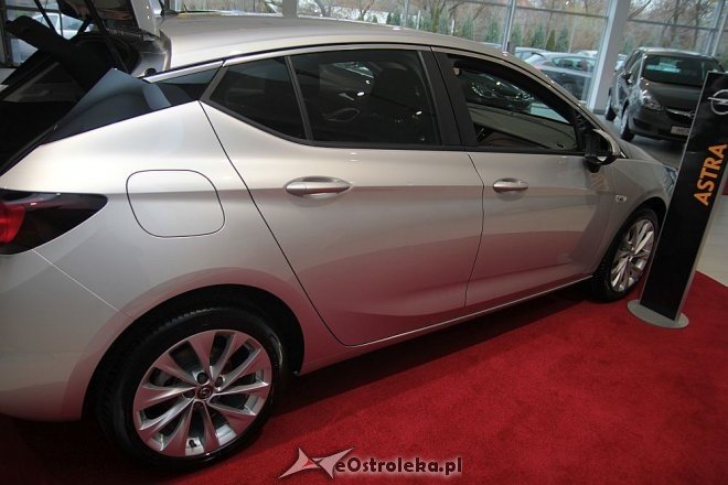 Zobacz najnowszego opla astrę podczas dni otwartych w Oscar Ostrołęka [06.11.2015] - zdjęcie #25 - eOstroleka.pl