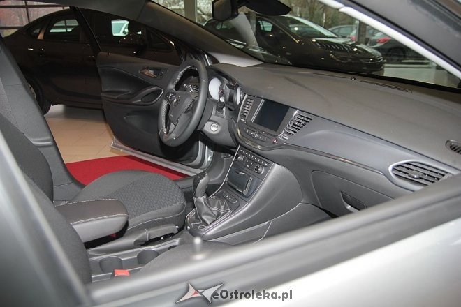 Zobacz najnowszego opla astrę podczas dni otwartych w Oscar Ostrołęka [06.11.2015] - zdjęcie #23 - eOstroleka.pl