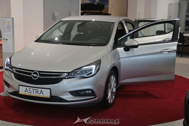 Zobacz najnowszego opla astrę podczas dni otwartych w Oscar Ostrołęka [06.11.2015] - zdjęcie #2 - eOstroleka.pl