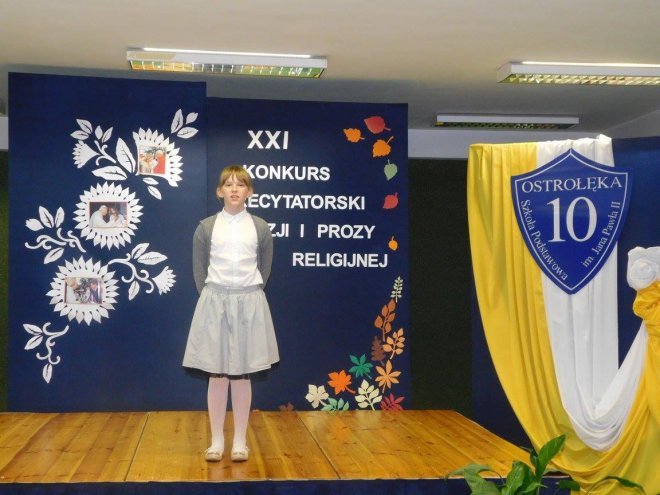XXI  Międzyszkolny Konkurs Recytatorski Poezji i Prozy Religijnej w ostrołęckiej „dziesiątce” [07.11.2015] - zdjęcie #47 - eOstroleka.pl