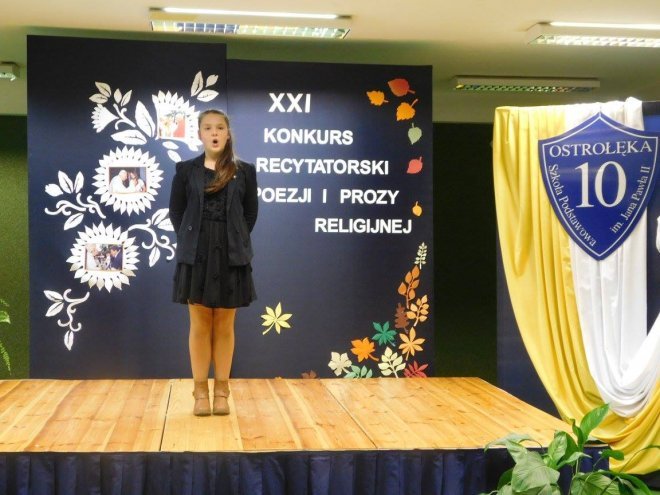 XXI  Międzyszkolny Konkurs Recytatorski Poezji i Prozy Religijnej w ostrołęckiej „dziesiątce” [07.11.2015] - zdjęcie #41 - eOstroleka.pl