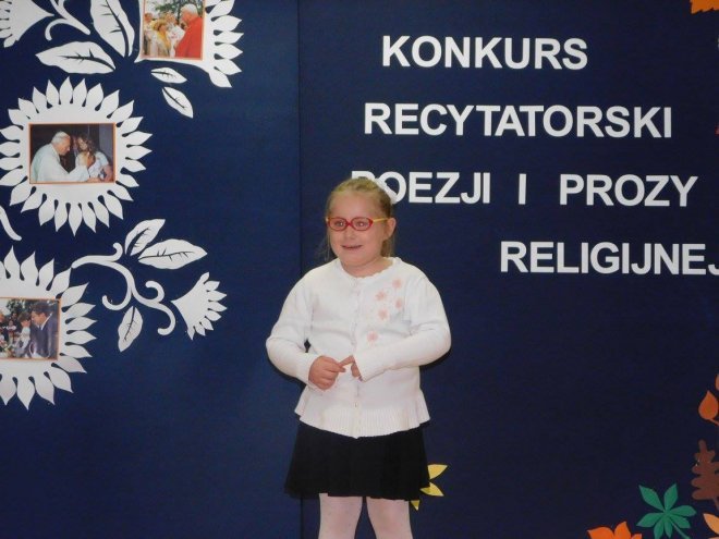 XXI  Międzyszkolny Konkurs Recytatorski Poezji i Prozy Religijnej w ostrołęckiej „dziesiątce” [07.11.2015] - zdjęcie #25 - eOstroleka.pl