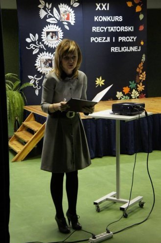 XXI  Międzyszkolny Konkurs Recytatorski Poezji i Prozy Religijnej w ostrołęckiej „dziesiątce” [07.11.2015] - zdjęcie #3 - eOstroleka.pl