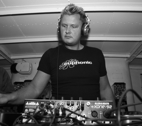 No Limits: DJ Sebastian Sand i Piotrek na imprezie na statku Wanda w Toruniu  - zdjęcie #11 - eOstroleka.pl