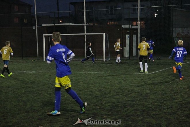 OTS Korona Ostrołęka zwycięzcą Piłkarskiego Turnieju Papieskiego [07.11.2015] - zdjęcie #36 - eOstroleka.pl