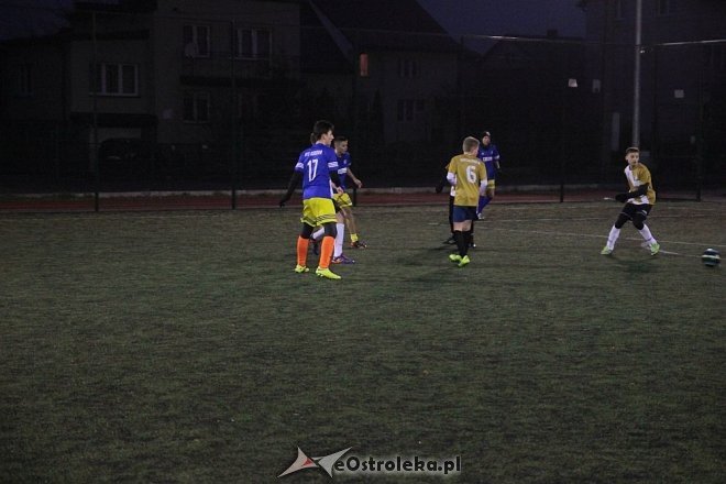 OTS Korona Ostrołęka zwycięzcą Piłkarskiego Turnieju Papieskiego [07.11.2015] - zdjęcie #11 - eOstroleka.pl