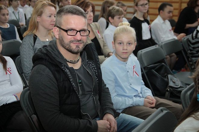 Ostrołęcka „szóstka” obchodziła święto swojego patrona [10.11.2015] - zdjęcie #81 - eOstroleka.pl