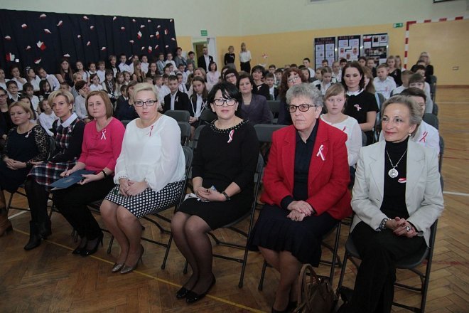 Ostrołęcka „szóstka” obchodziła święto swojego patrona [10.11.2015] - zdjęcie #77 - eOstroleka.pl