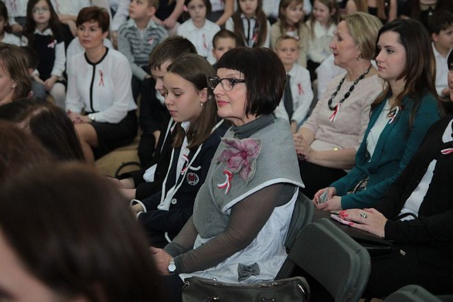 Ostrołęcka „szóstka” obchodziła święto swojego patrona [10.11.2015] - zdjęcie #71 - eOstroleka.pl