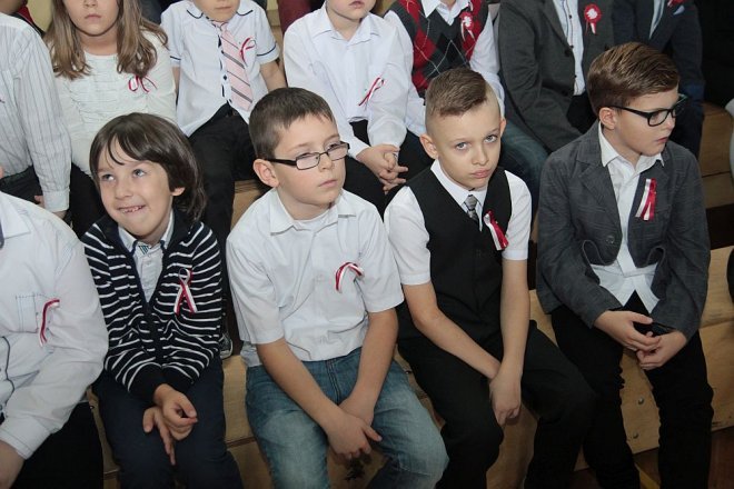 Ostrołęcka „szóstka” obchodziła święto swojego patrona [10.11.2015] - zdjęcie #48 - eOstroleka.pl