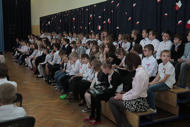 Ostrołęcka „szóstka” obchodziła święto swojego patrona [10.11.2015] - zdjęcie #33 - eOstroleka.pl