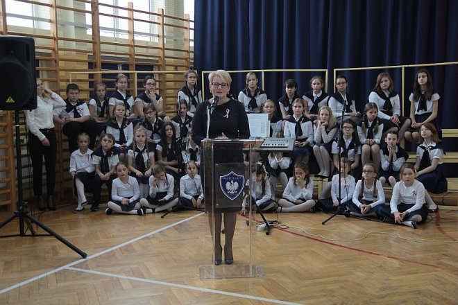 Ostrołęcka „szóstka” obchodziła święto swojego patrona [10.11.2015] - zdjęcie #32 - eOstroleka.pl