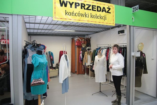 Hala Targowa Feniks - zdjęcie #150 - eOstroleka.pl