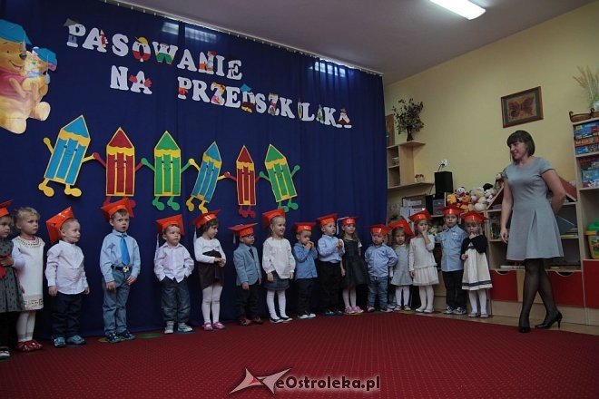 Pasowanie na „przedszkolaka” w Krainie Misiów [10.11.2015] - zdjęcie #2 - eOstroleka.pl