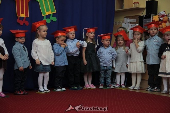 Pasowanie na „przedszkolaka” w Krainie Misiów [10.11.2015] - zdjęcie #8 - eOstroleka.pl