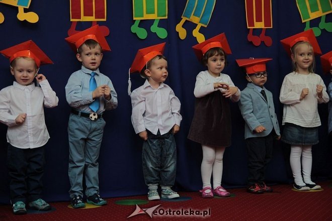 Pasowanie na „przedszkolaka” w Krainie Misiów [10.11.2015] - zdjęcie #14 - eOstroleka.pl