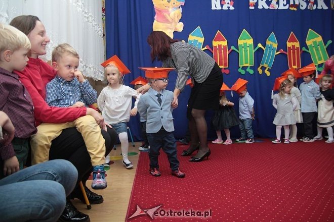 Pasowanie na „przedszkolaka” w Krainie Misiów [10.11.2015] - zdjęcie #32 - eOstroleka.pl