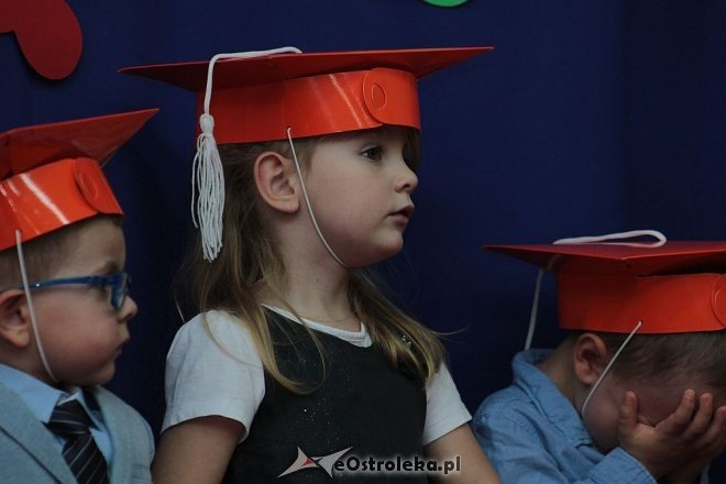 Pasowanie na „przedszkolaka” w Krainie Misiów [10.11.2015] - zdjęcie #40 - eOstroleka.pl