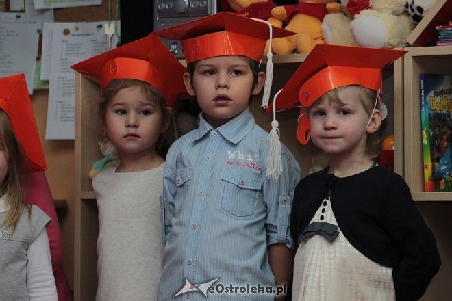 Pasowanie na „przedszkolaka” w Krainie Misiów [10.11.2015] - zdjęcie #45 - eOstroleka.pl
