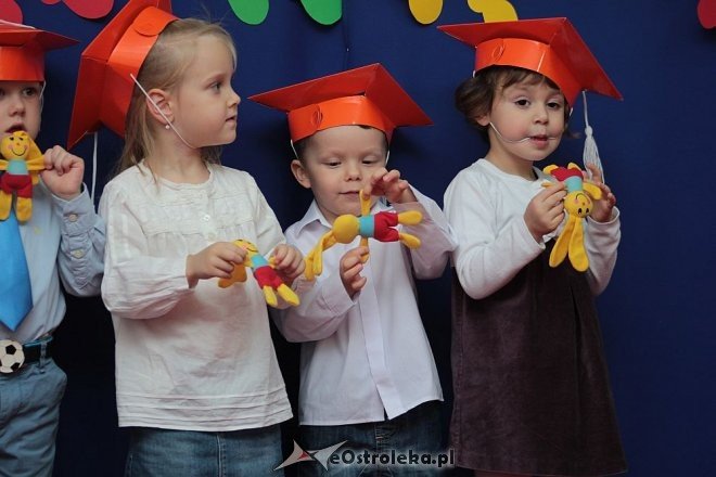 Pasowanie na „przedszkolaka” w Krainie Misiów [10.11.2015] - zdjęcie #57 - eOstroleka.pl