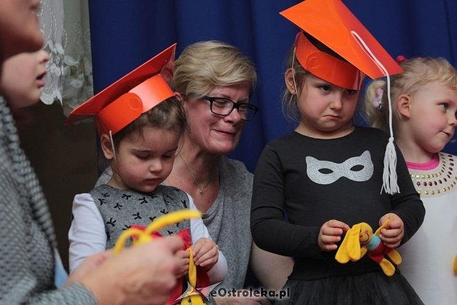 Pasowanie na „przedszkolaka” w Krainie Misiów [10.11.2015] - zdjęcie #54 - eOstroleka.pl