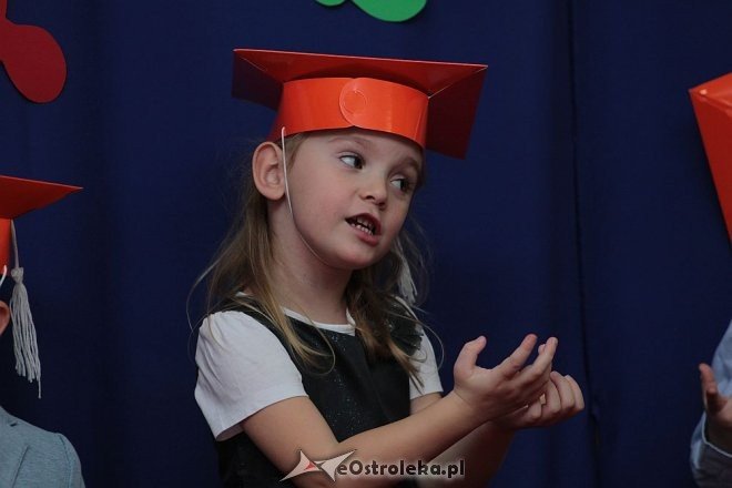 Pasowanie na „przedszkolaka” w Krainie Misiów [10.11.2015] - zdjęcie #53 - eOstroleka.pl