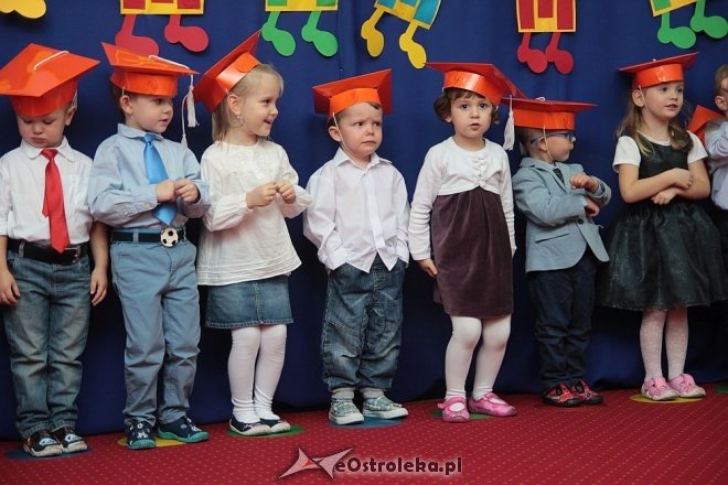 Pasowanie na „przedszkolaka” w Krainie Misiów [10.11.2015] - zdjęcie #51 - eOstroleka.pl