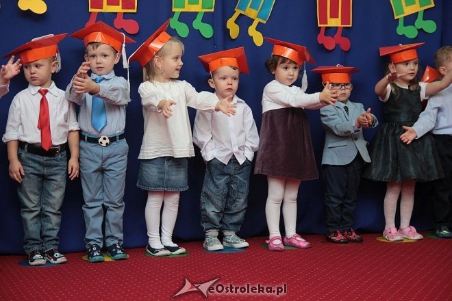 Pasowanie na „przedszkolaka” w Krainie Misiów [10.11.2015] - zdjęcie #42 - eOstroleka.pl