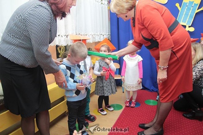 Pasowanie na „przedszkolaka” w Krainie Misiów [10.11.2015] - zdjęcie #36 - eOstroleka.pl