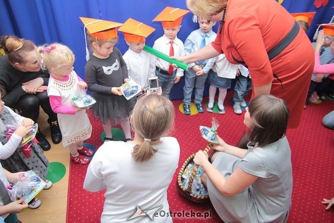 Pasowanie na „przedszkolaka” w Krainie Misiów [10.11.2015] - zdjęcie #30 - eOstroleka.pl