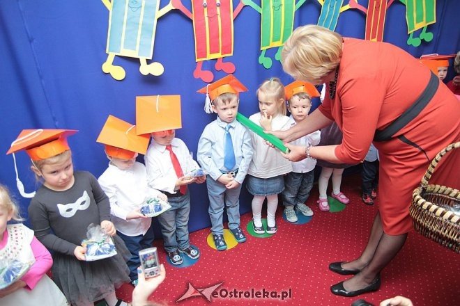 Pasowanie na „przedszkolaka” w Krainie Misiów [10.11.2015] - zdjęcie #28 - eOstroleka.pl