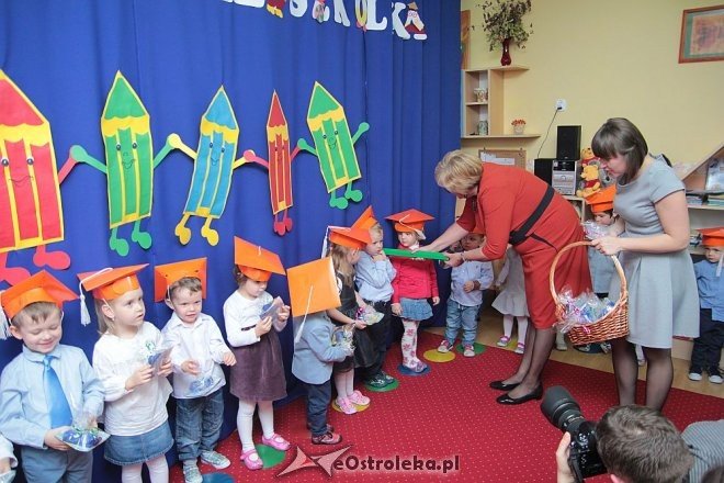 Pasowanie na „przedszkolaka” w Krainie Misiów [10.11.2015] - zdjęcie #19 - eOstroleka.pl