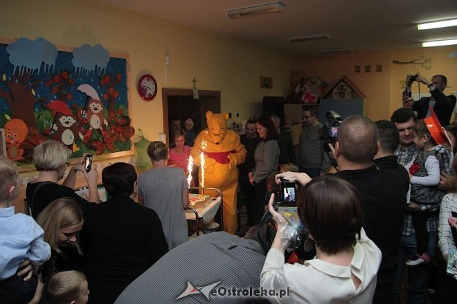 Pasowanie na „przedszkolaka” w Krainie Misiów [10.11.2015] - zdjęcie #11 - eOstroleka.pl