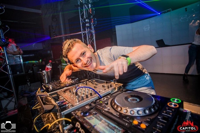 Taito & Insane - Noc Wariatów w Capitolu  [10.11.2015] - zdjęcie #76 - eOstroleka.pl