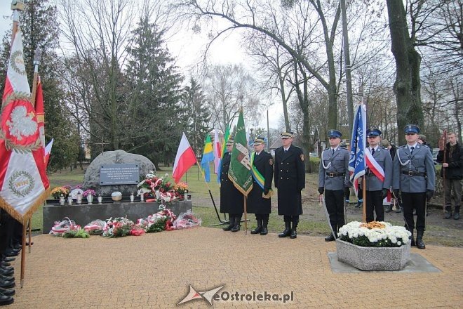 Miejskie obchody Narodowego Święta Niepodległości w Ostrołęce [11.11.2015] - zdjęcie #130 - eOstroleka.pl