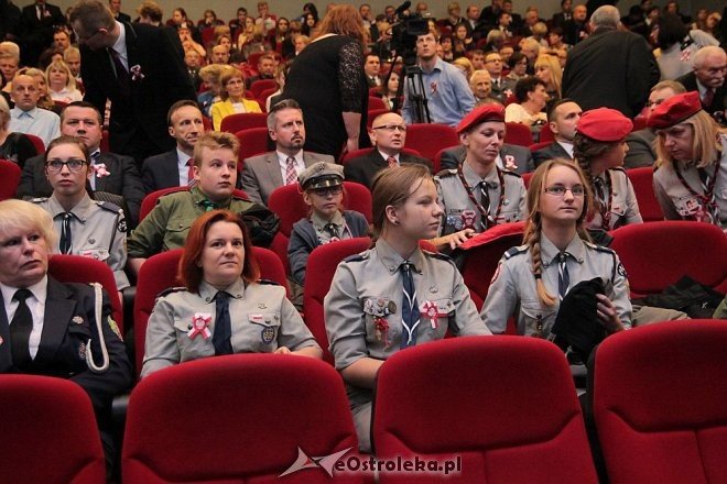 Miejskie obchody Narodowego Święta Niepodległości w Ostrołęce [11.11.2015] - zdjęcie #109 - eOstroleka.pl