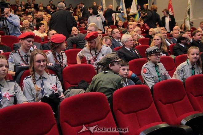 Miejskie obchody Narodowego Święta Niepodległości w Ostrołęce [11.11.2015] - zdjęcie #108 - eOstroleka.pl