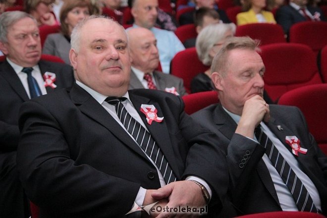 Miejskie obchody Narodowego Święta Niepodległości w Ostrołęce [11.11.2015] - zdjęcie #75 - eOstroleka.pl