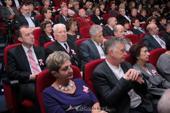 Miejskie obchody Narodowego Święta Niepodległości w Ostrołęce [11.11.2015] - zdjęcie #66 - eOstroleka.pl