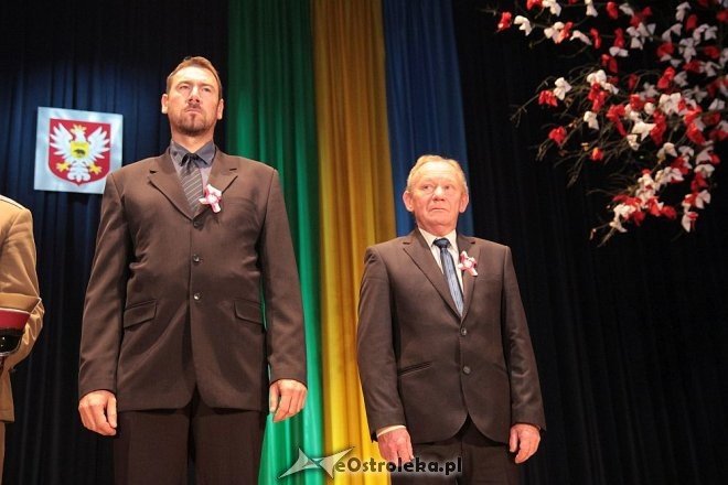 Miejskie obchody Narodowego Święta Niepodległości w Ostrołęce [11.11.2015] - zdjęcie #54 - eOstroleka.pl