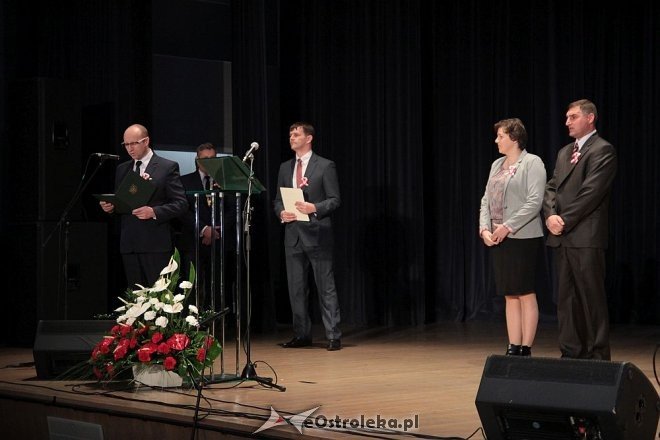 Miejskie obchody Narodowego Święta Niepodległości w Ostrołęce [11.11.2015] - zdjęcie #42 - eOstroleka.pl