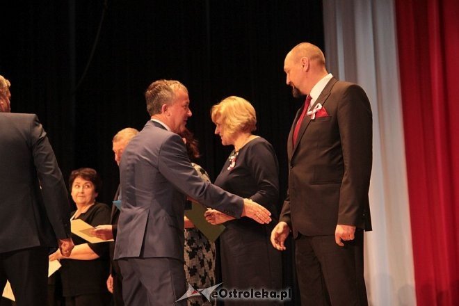 Miejskie obchody Narodowego Święta Niepodległości w Ostrołęce [11.11.2015] - zdjęcie #17 - eOstroleka.pl