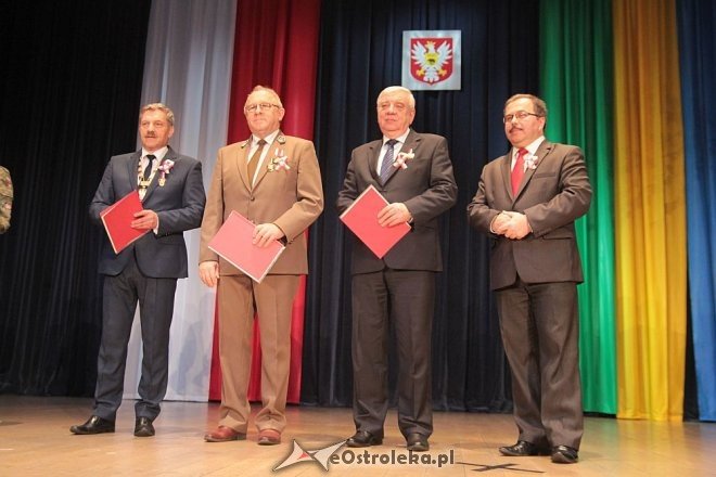 Miejskie obchody Narodowego Święta Niepodległości w Ostrołęce [11.11.2015] - zdjęcie #5 - eOstroleka.pl